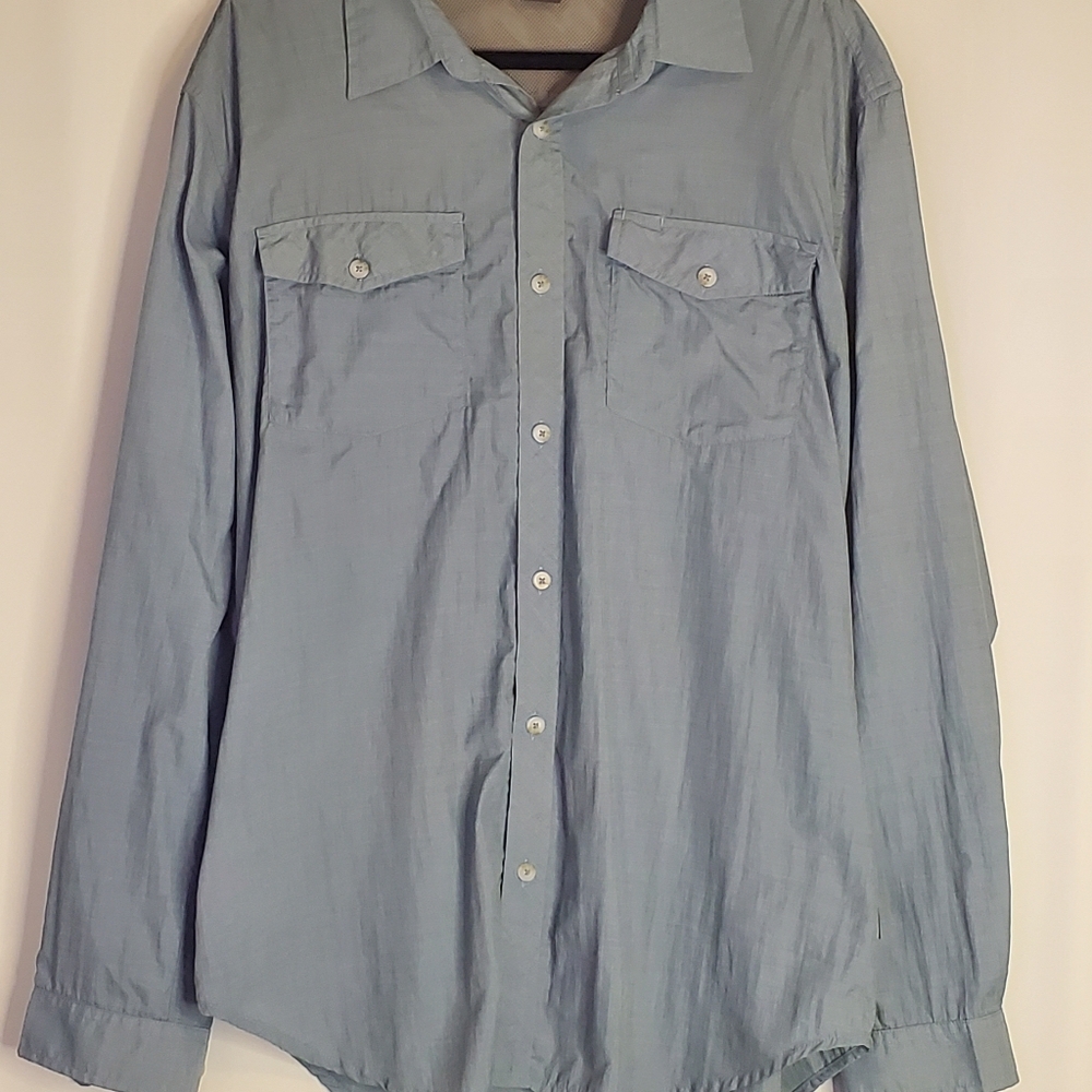 Exofficio Size XL Men's Quick dry travel shirt with travel security zip pocket